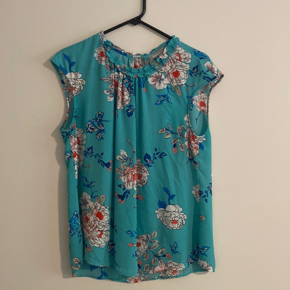 Daniel rain blue sleeveless blouse